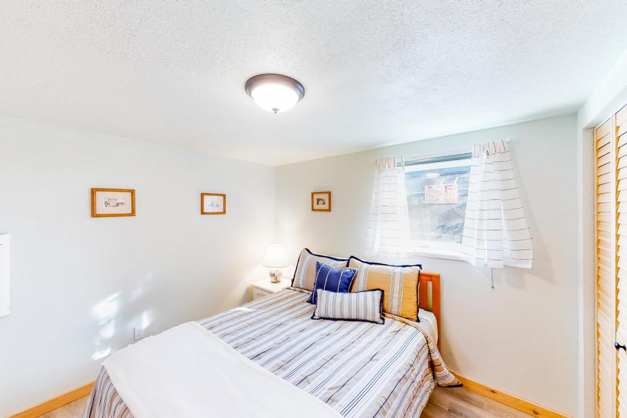 Cottage At Nye Beach ニューポート エクステリア 写真